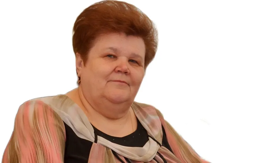 ЕЕ ЖИЗНЬ - СЕРЬЕЗНОЕ СЛУЖЕНИЕ ЛЮДЯМ. УЗЯКОВА Людмила Александровна